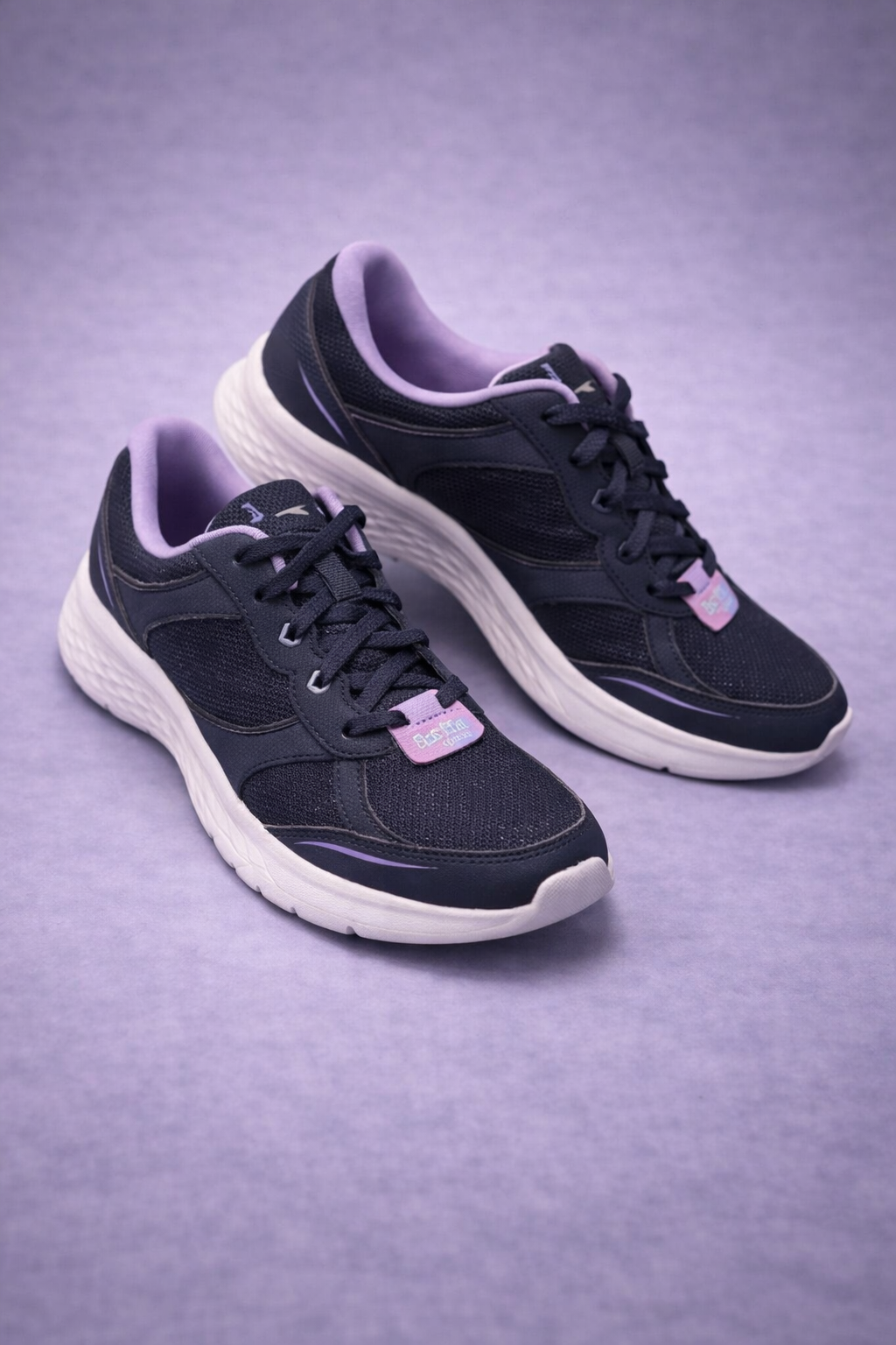 Skechers: Lavender-blue