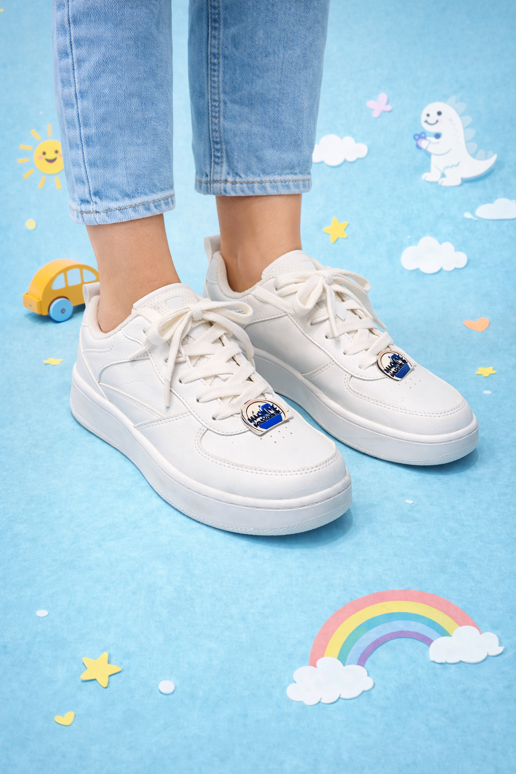 Skechers: Boys Matte white