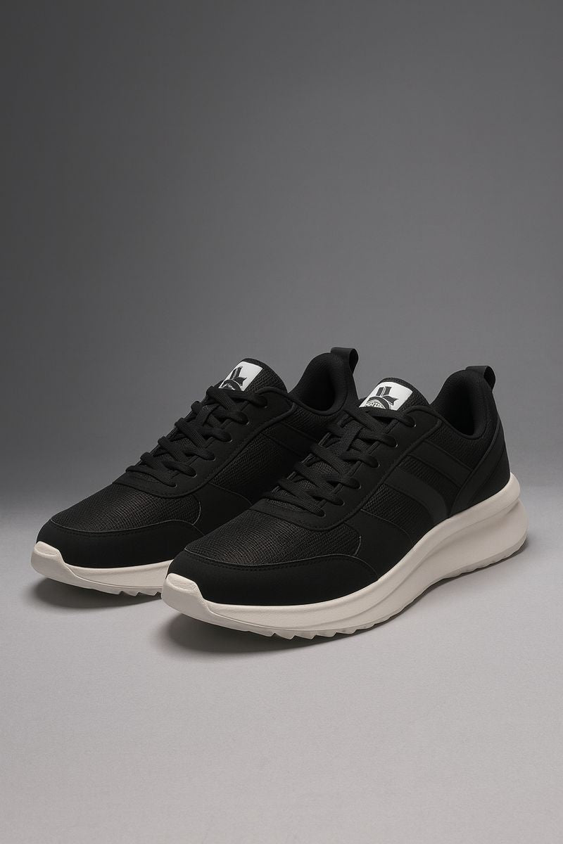 Xtep: Classy matte black