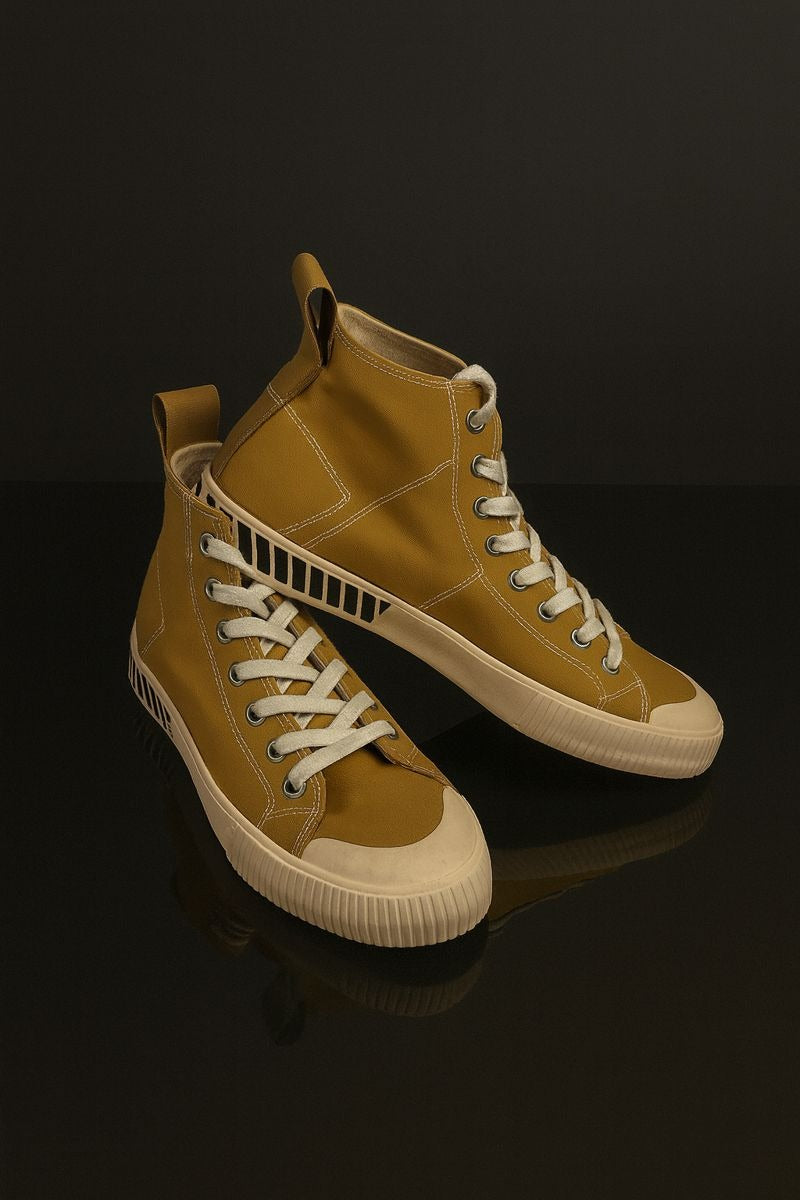 Xtep: Mustard Yellow