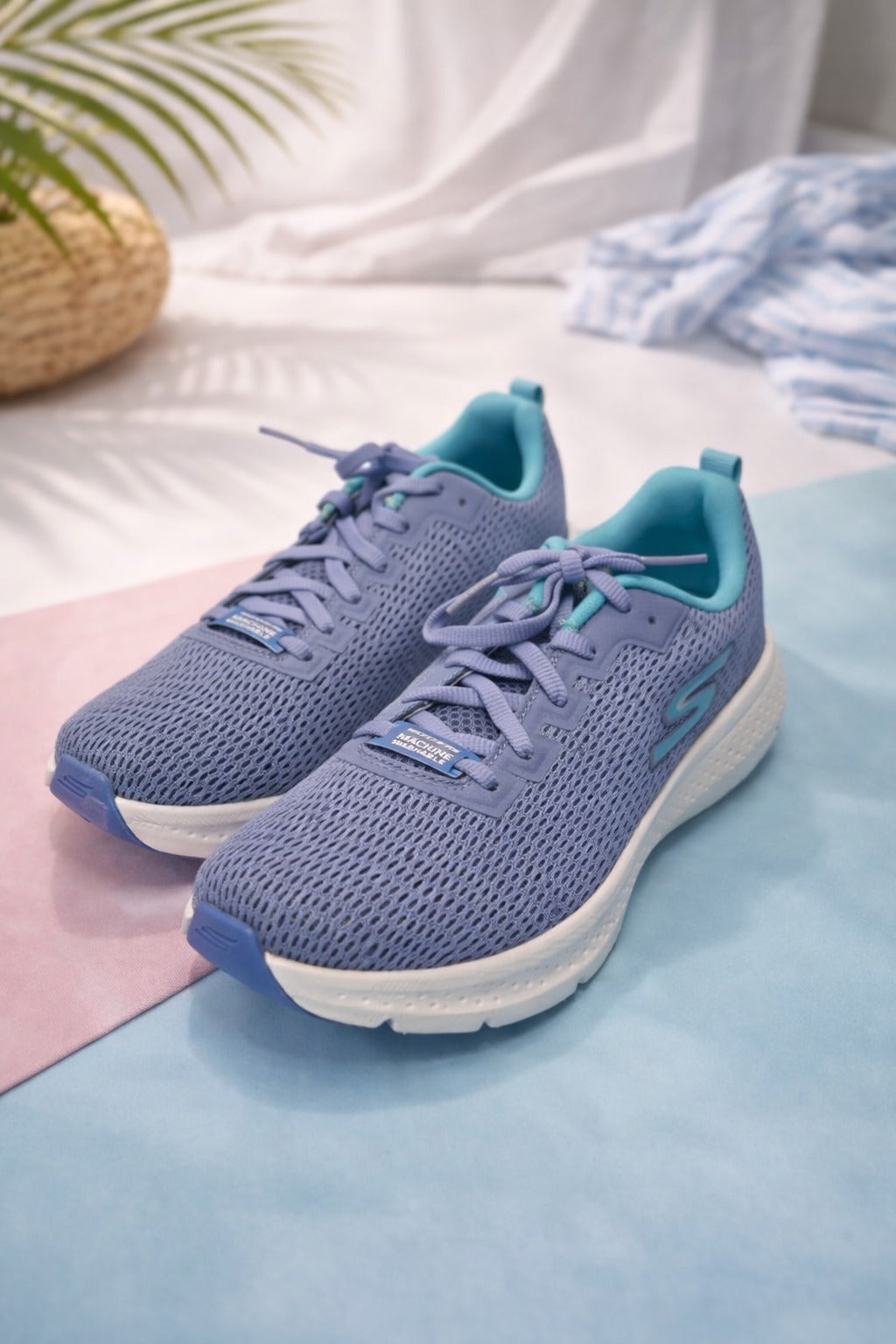 Skechers: Sky gray
