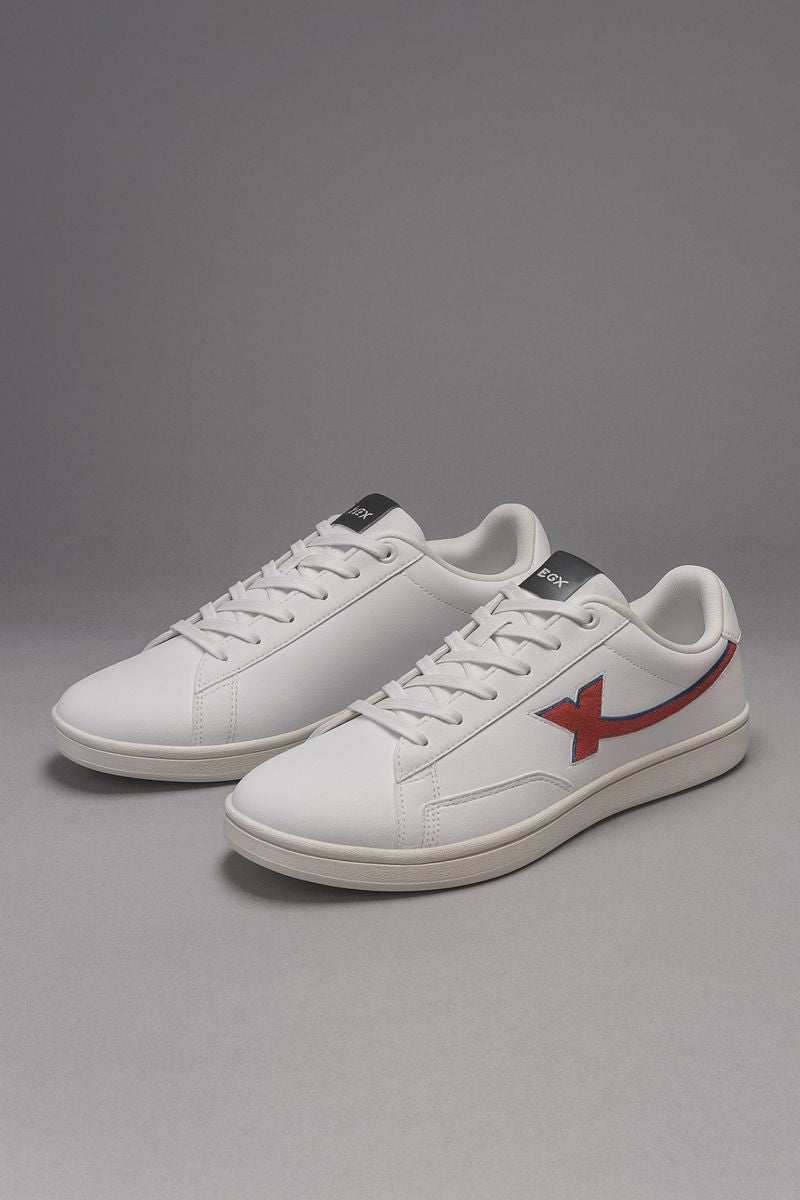 Xtep: White-Red