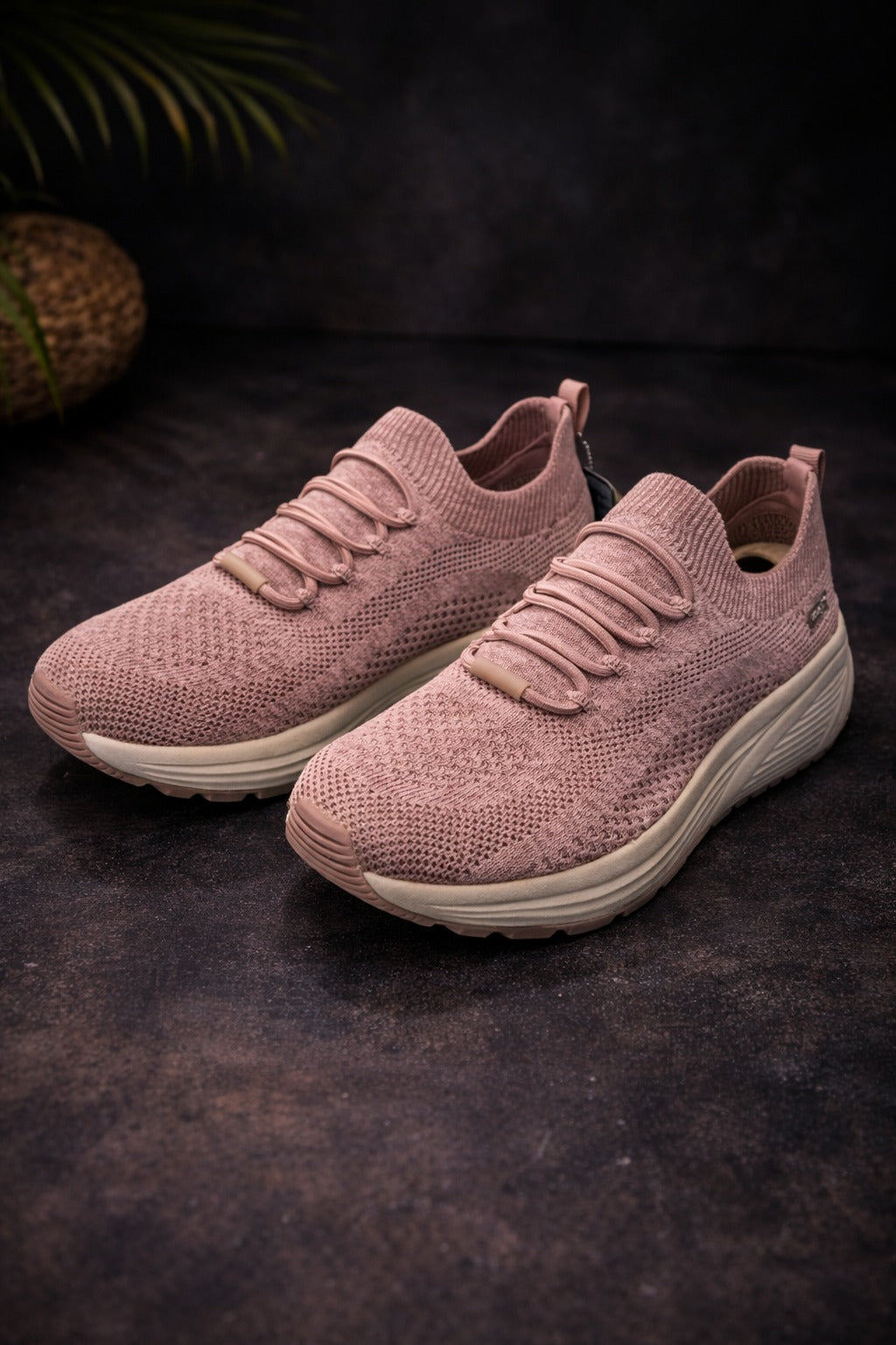 Skechers: Rose pink