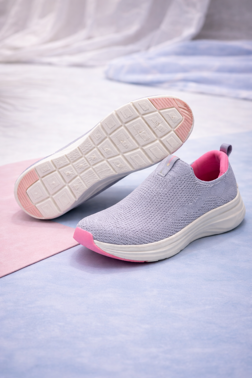 Skechers: Hot gray