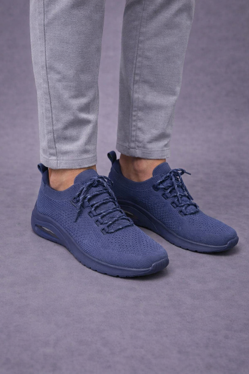 Skechers: Sporty blue