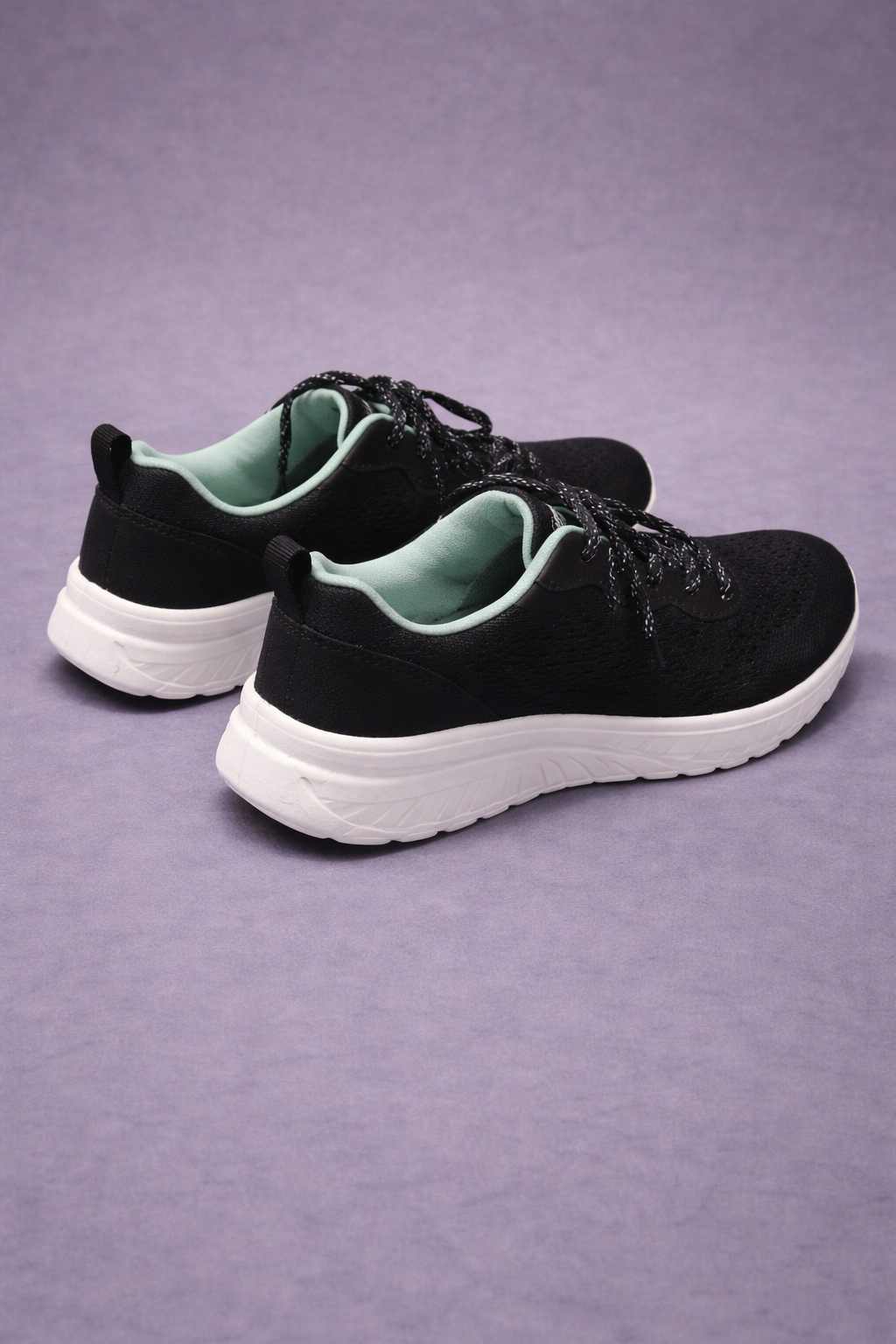 Skechers: Baby black