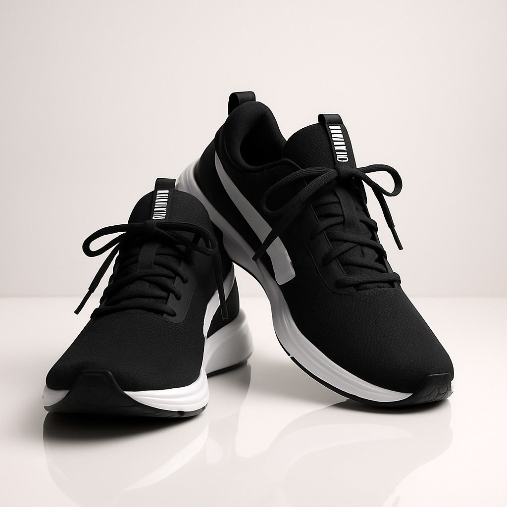 Puma: Black with White sole