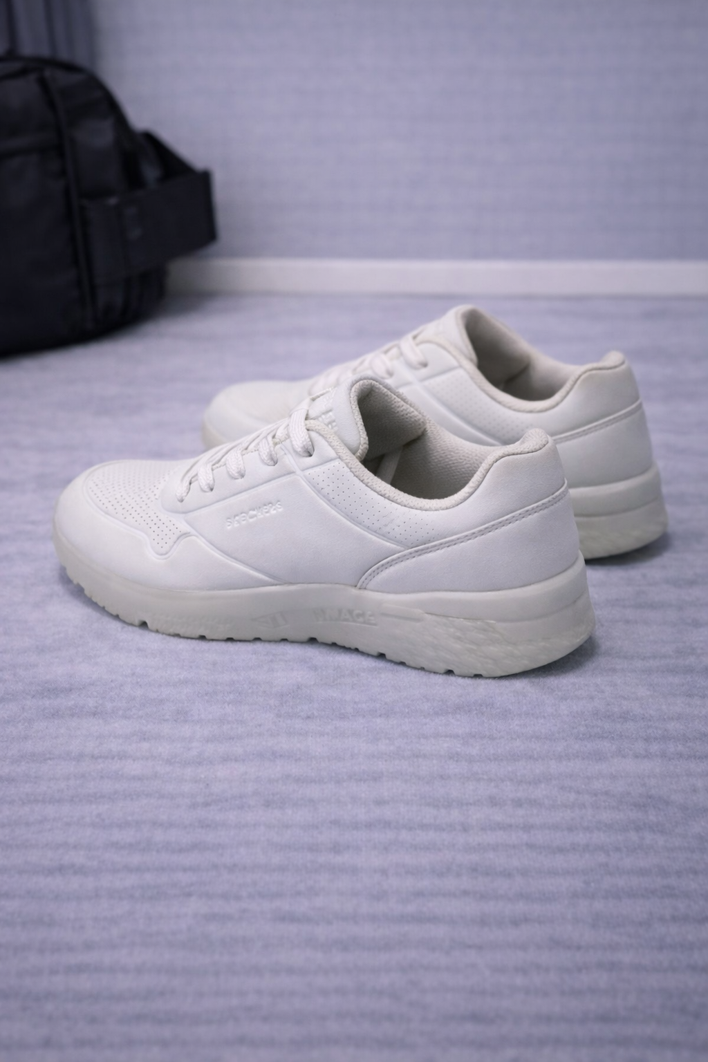 Skechers: Boys Royal White
