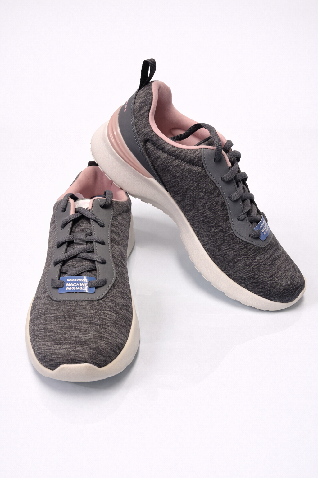 Skechers: Blush gray