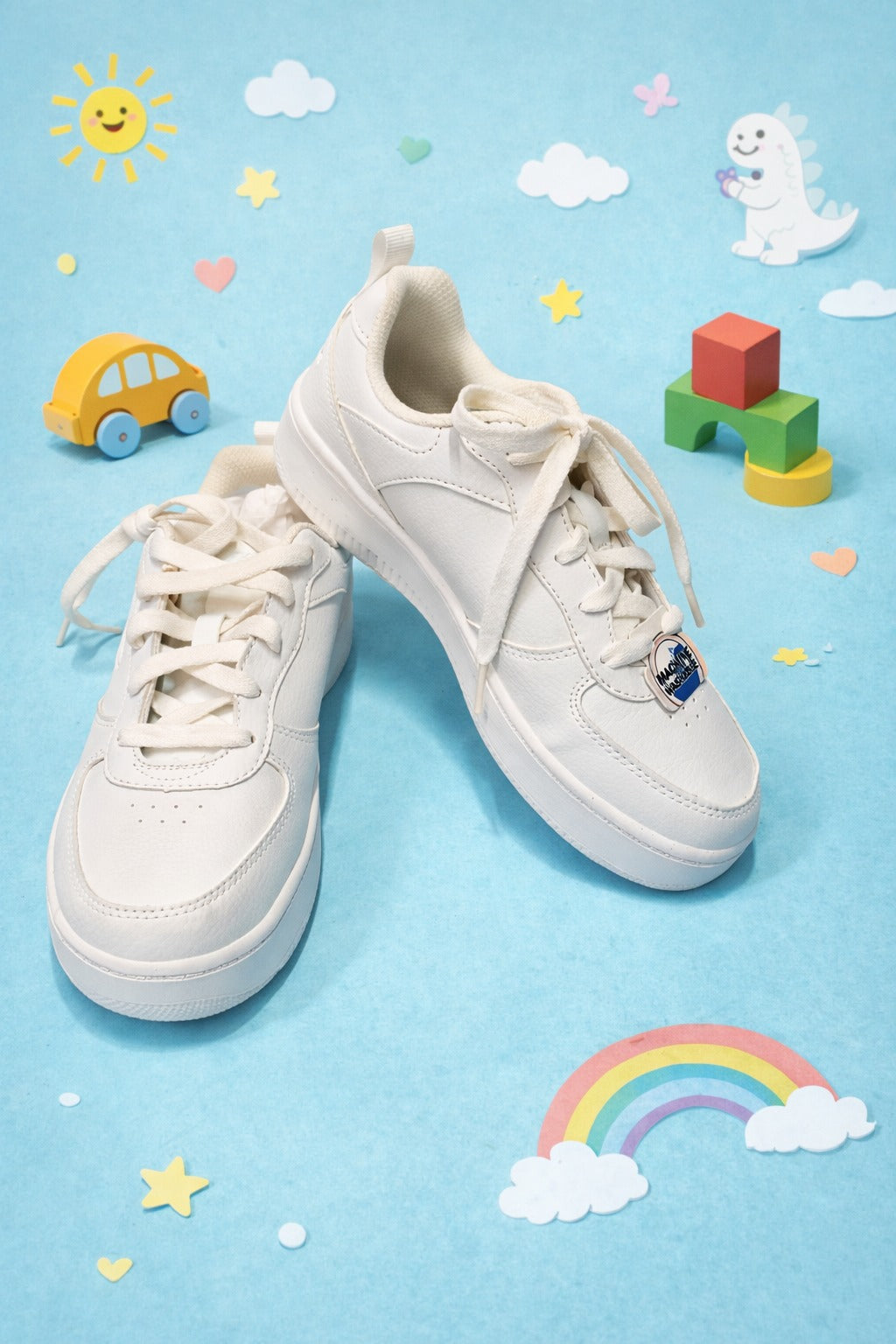 Skechers: Boys Matte white