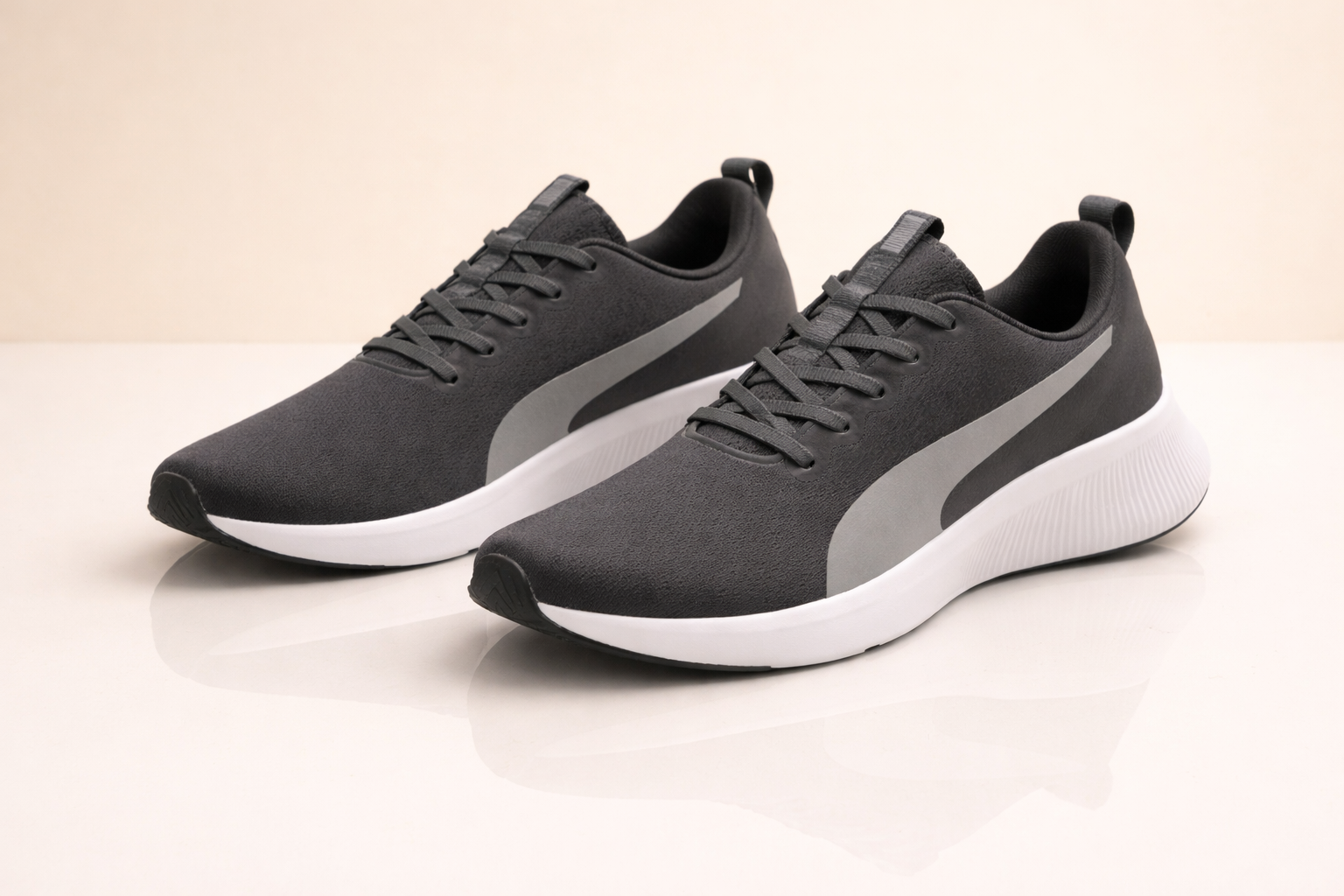 Puma: Grey