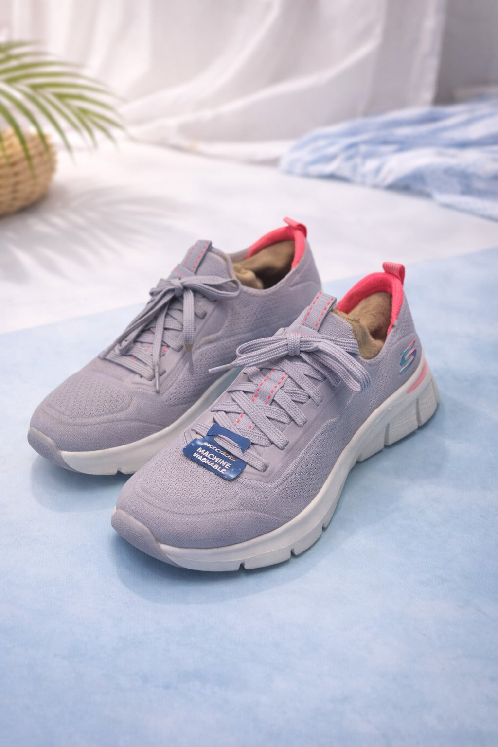 Skechers: Lavender