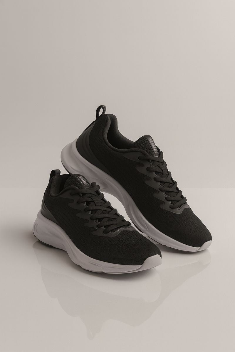 Xtep: Black with white