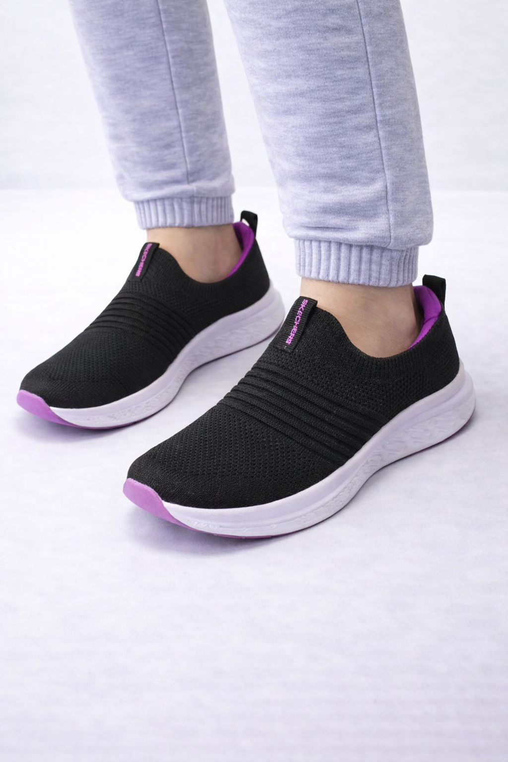 Skechers: Girls Black-Purple
