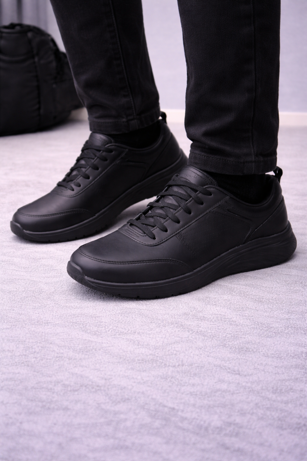 Skechers: Kids metal black
