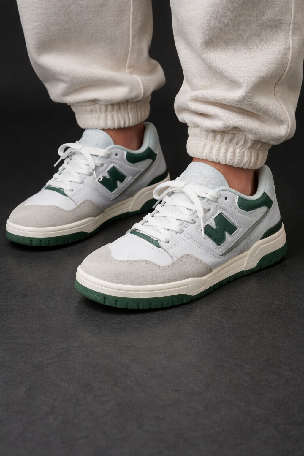 NB: White-Green