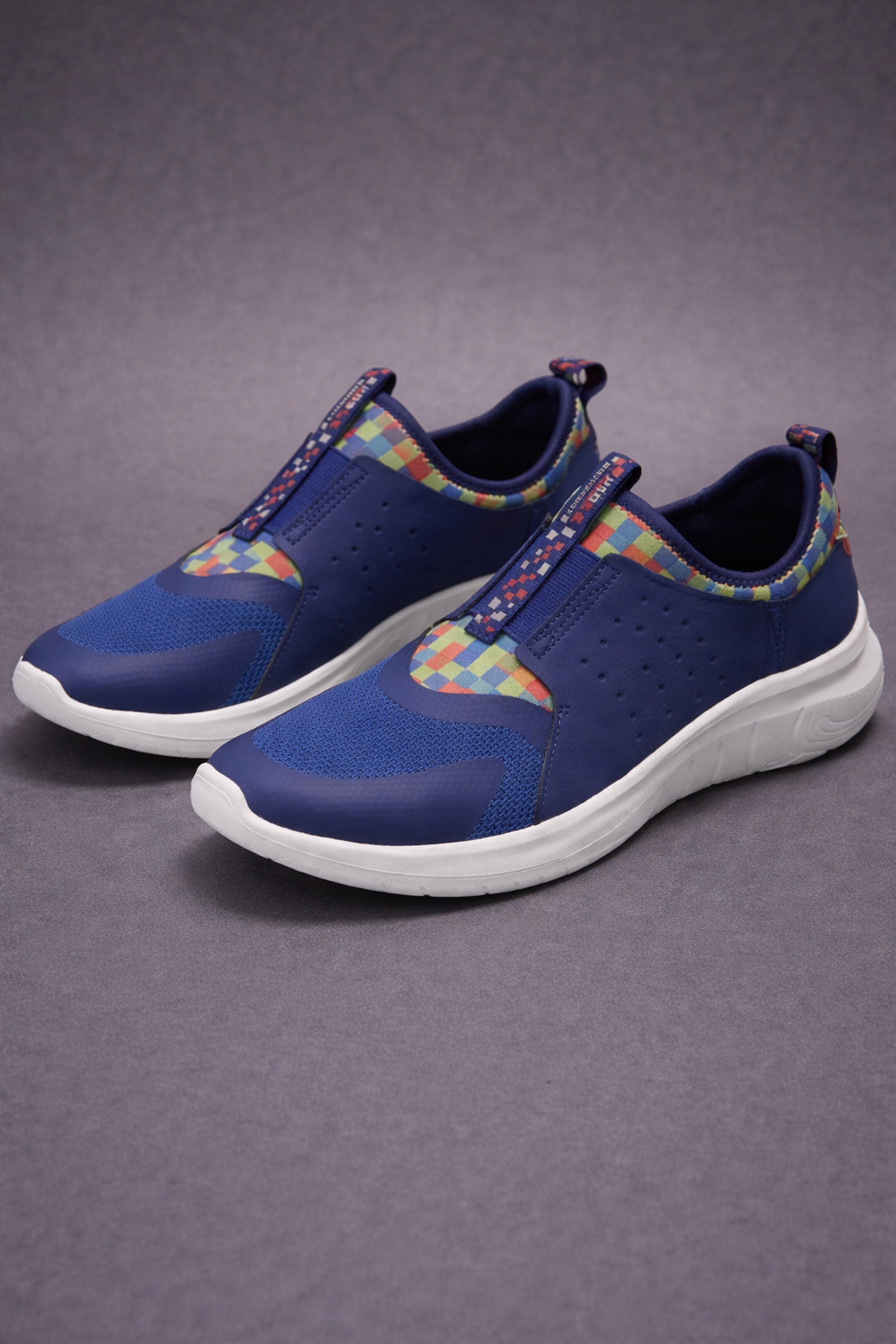 Skechers: Girls deep blue