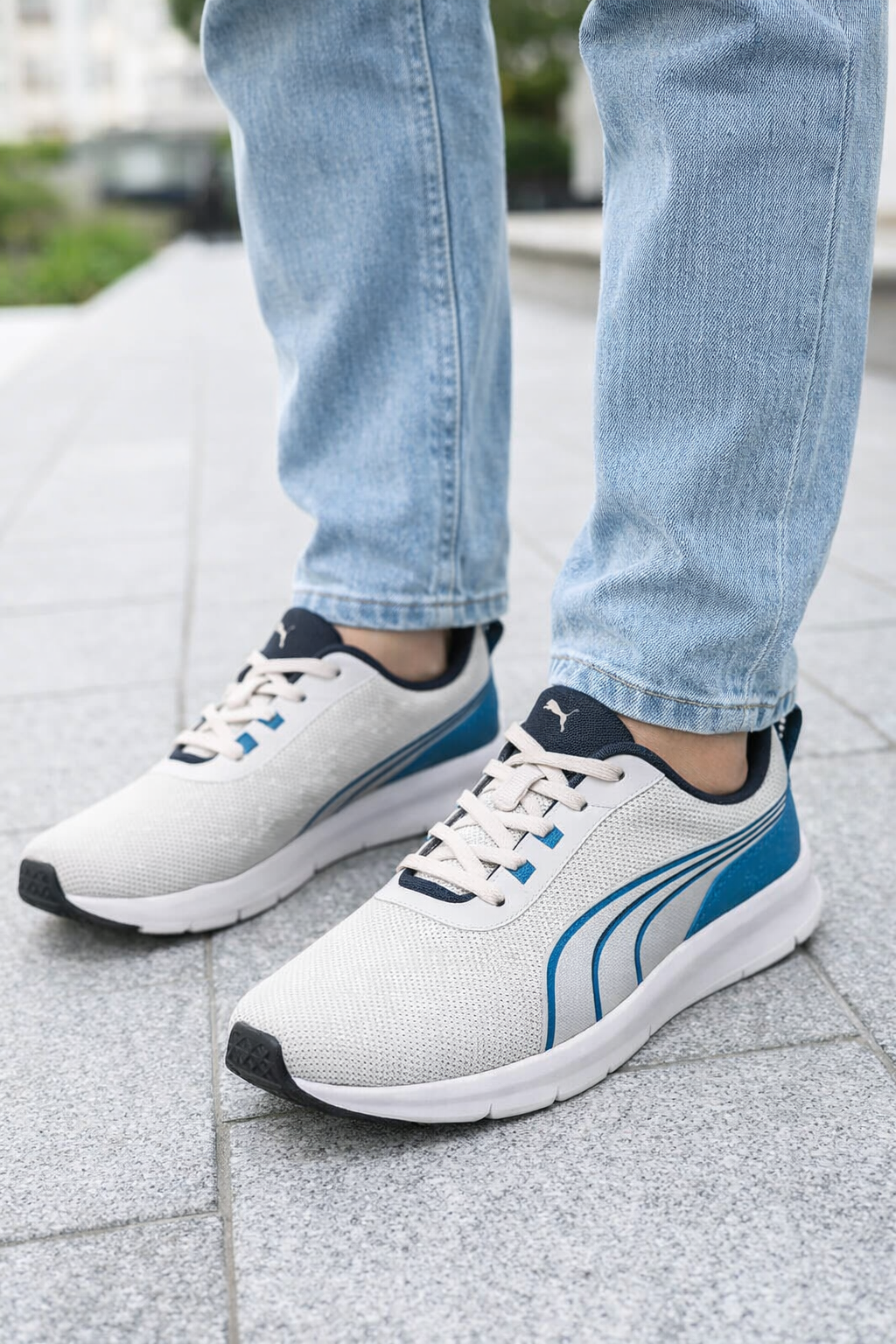 Puma: White-Light Blue