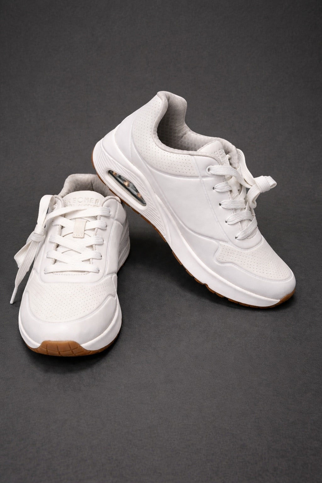 Skechers: Boys brown-white