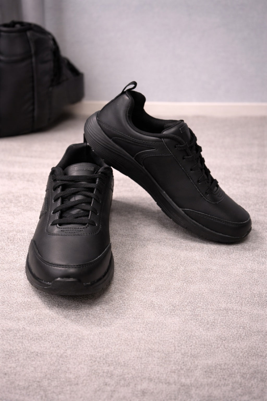 Skechers: Kids metal black