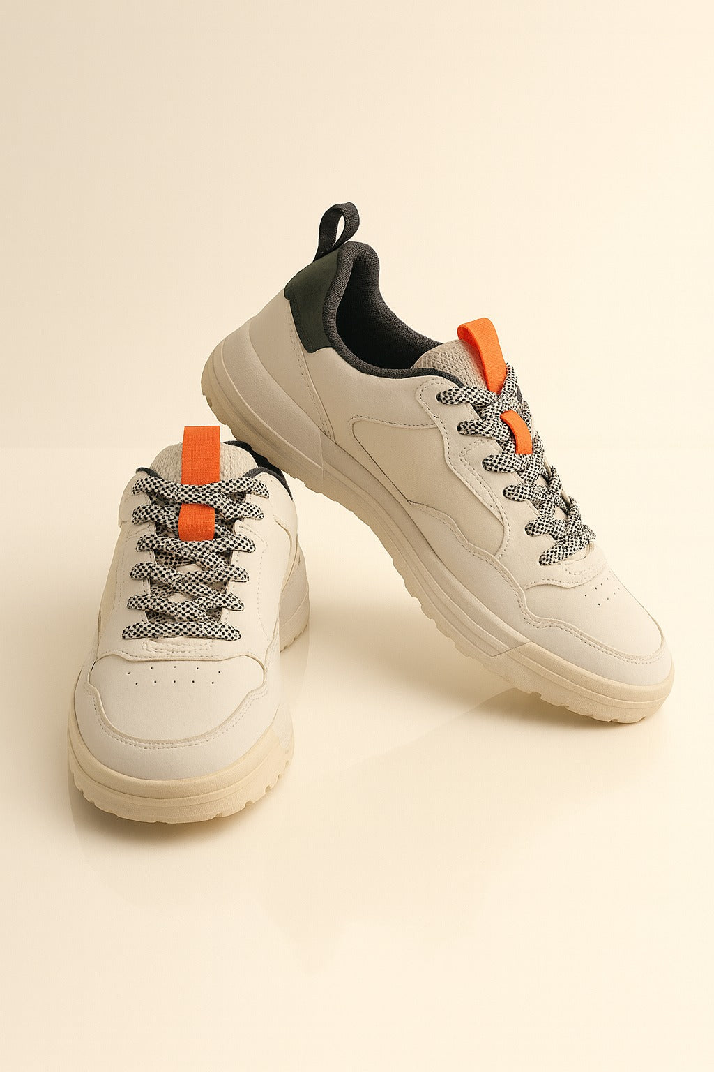 Xtep: Beige casuals 02