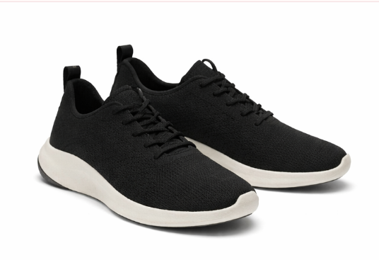 Xtep: Black with white 111