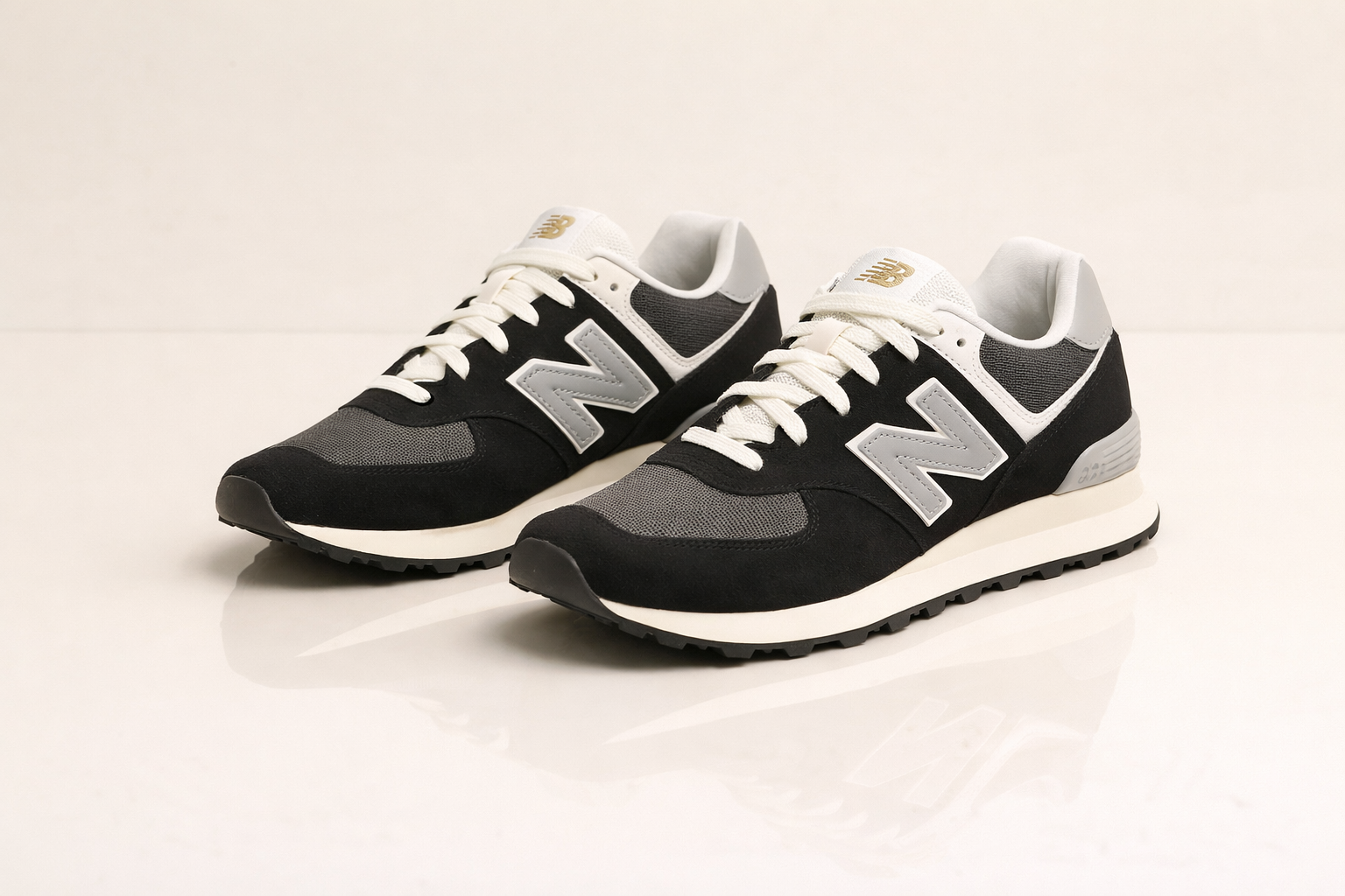 NB: Black-White