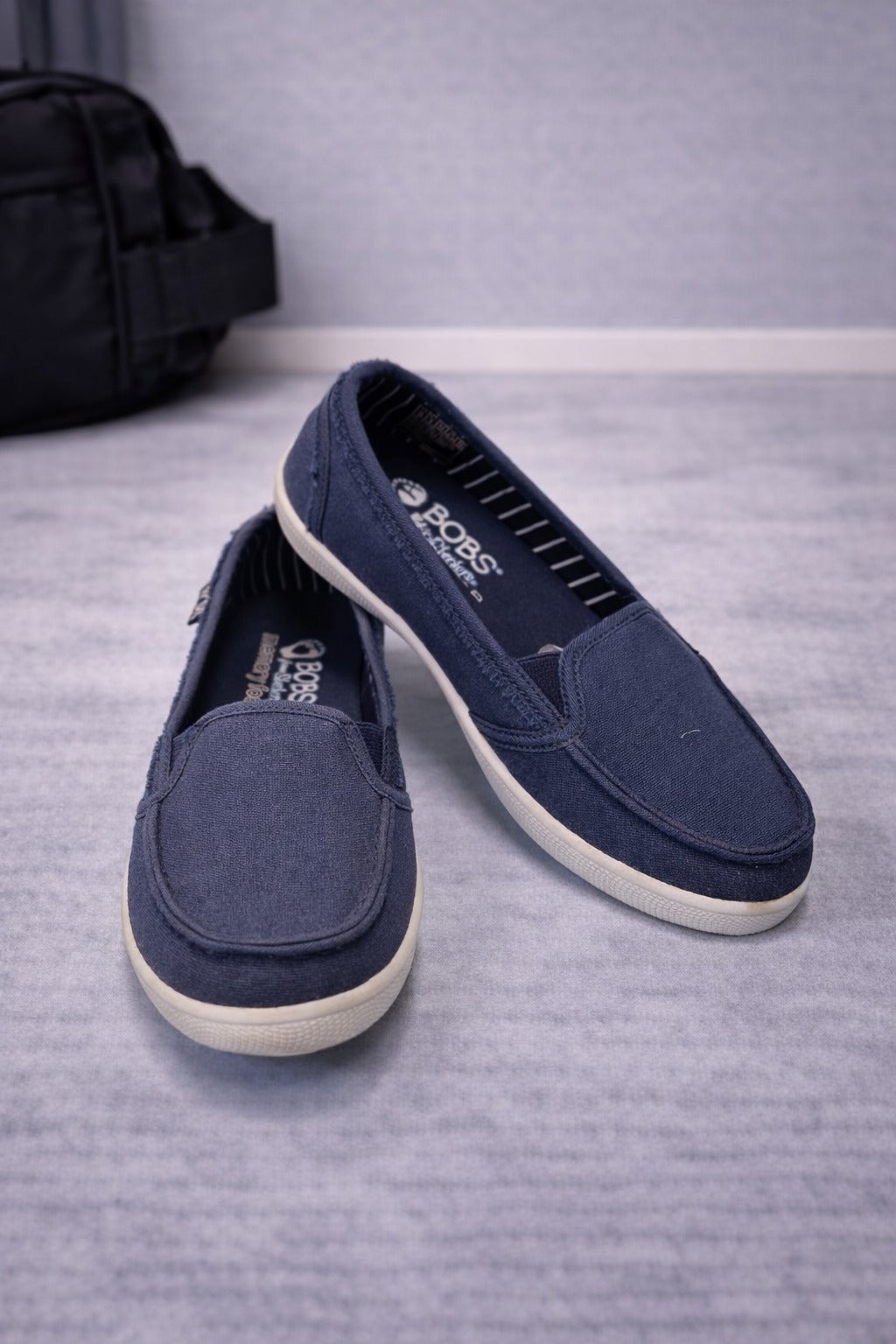 Skechers: Girls denim blue