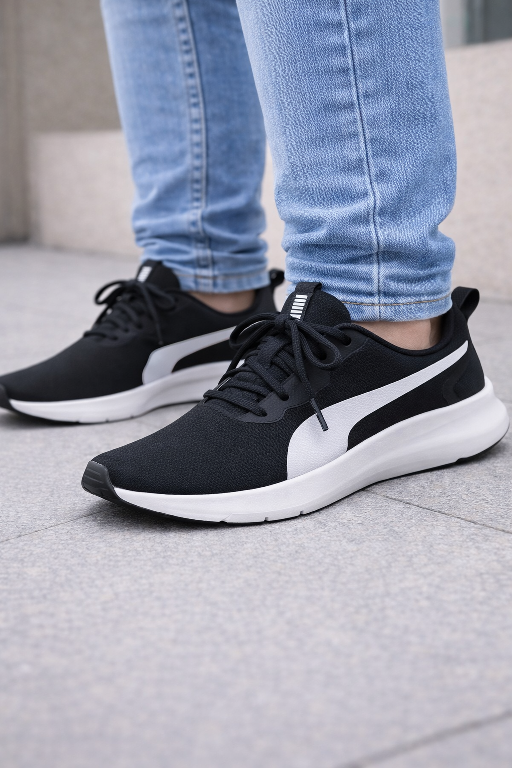 Puma: Black with White sole