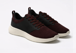 Xtep: Burgundy black